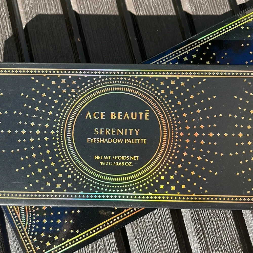 Ace Beauté ✨ Serenity Eyeshadow Palette
